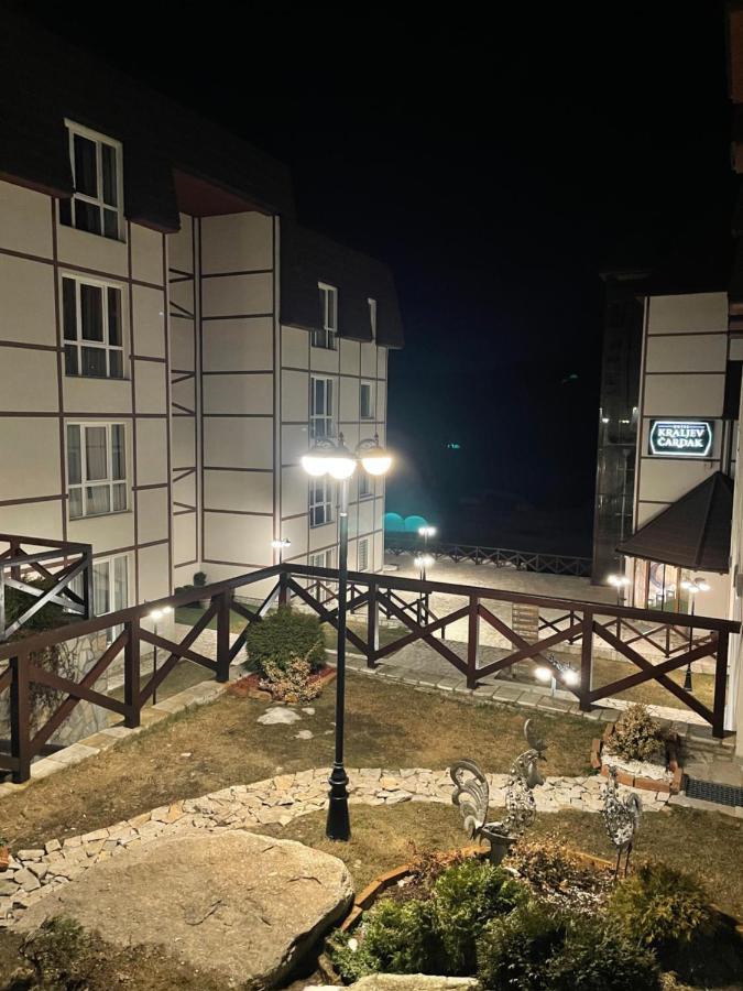 Kopaonik Apartmani U Kraljevim Cardacima , Car 27 I 6-13 Exterior photo
